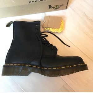 black doc marten boots